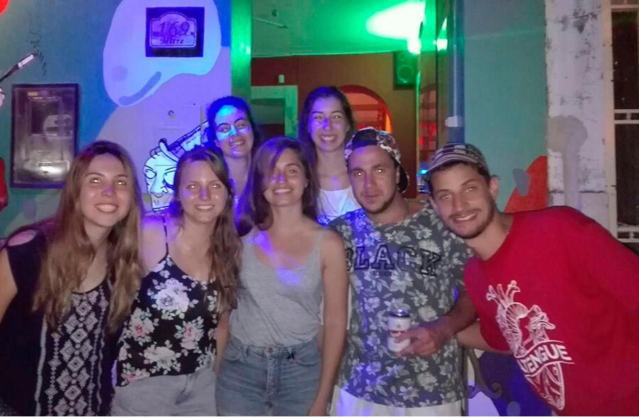 Hostel De Pichincha Gualeguaychú Exteriör bild