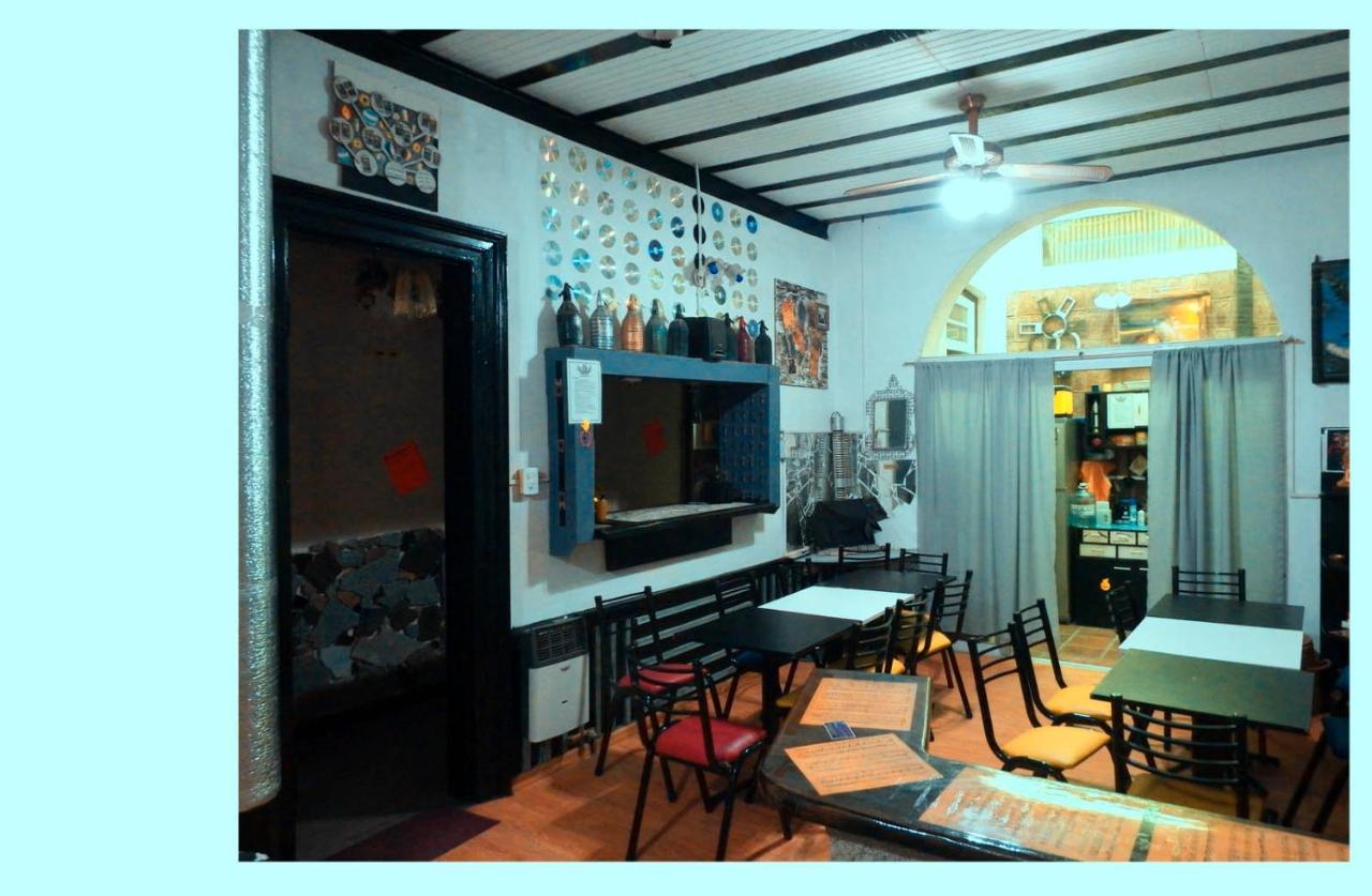 Hostel De Pichincha Gualeguaychú Exteriör bild