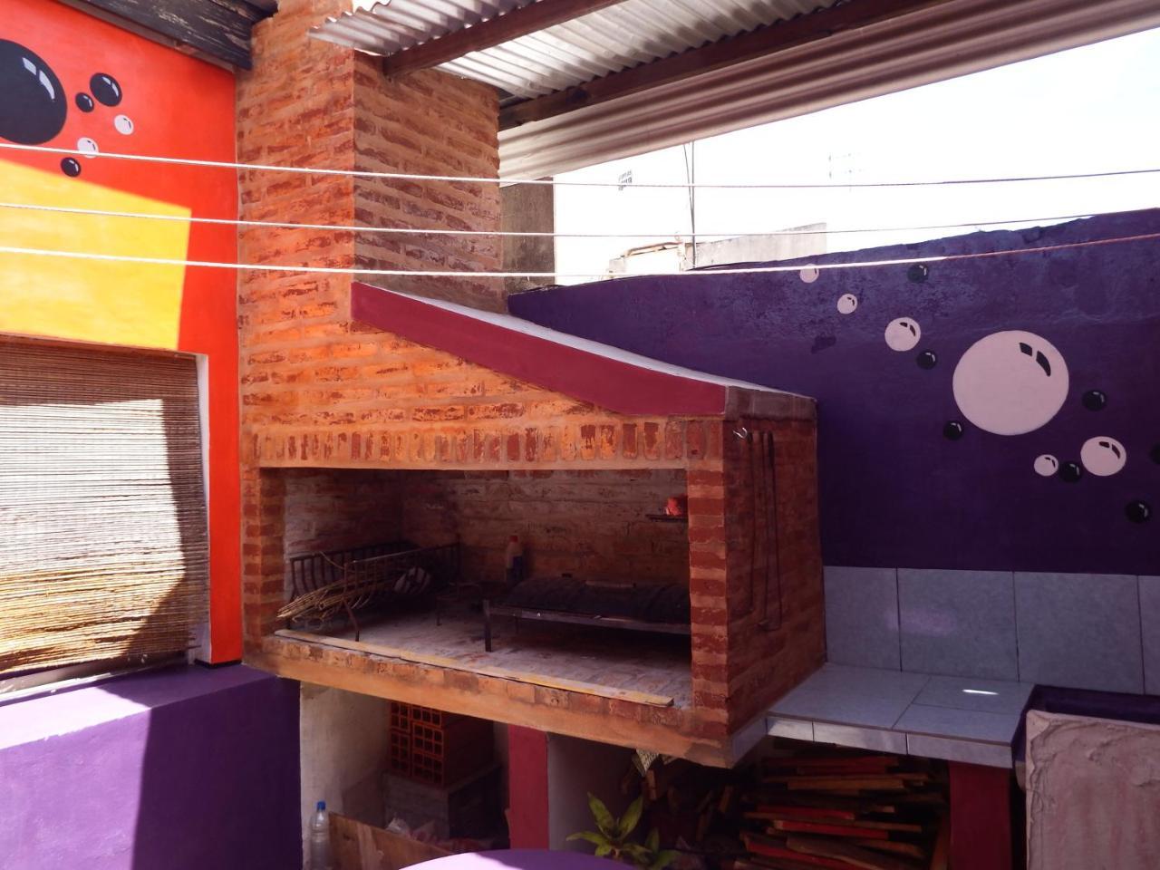 Hostel De Pichincha Gualeguaychú Exteriör bild